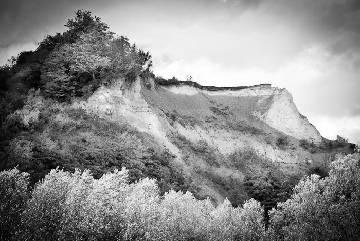 photoC_15_bluffs.jpg