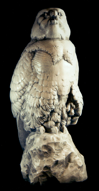 sculpture_33_gyrfalcon.jpg